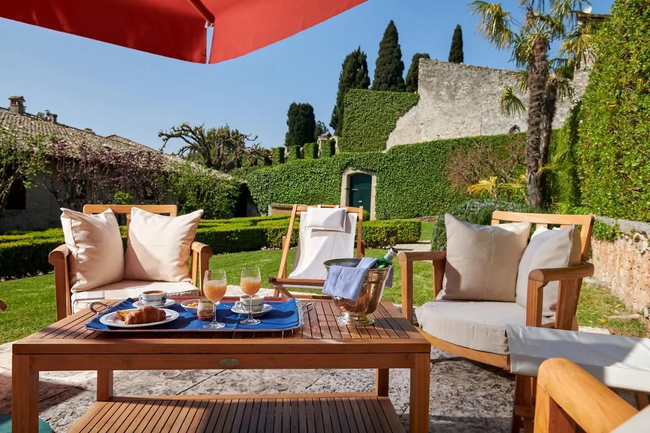 Locanda San Vigilio Garda  Garda (Verona)