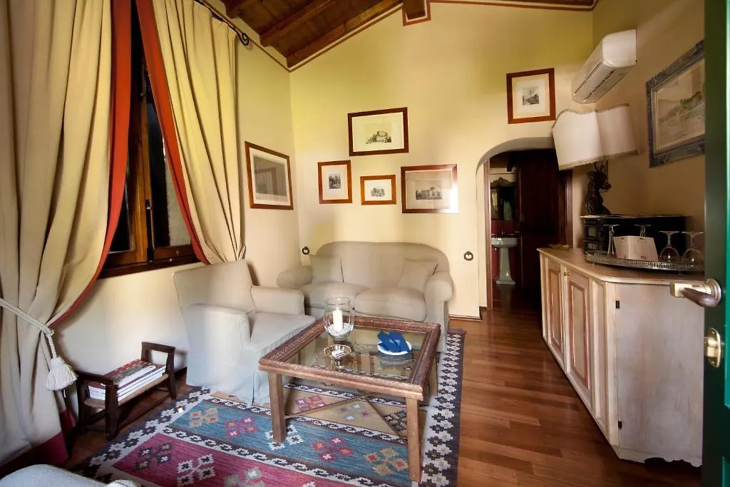 Locanda San Vigilio Garda  Hotel Garda (Verona)