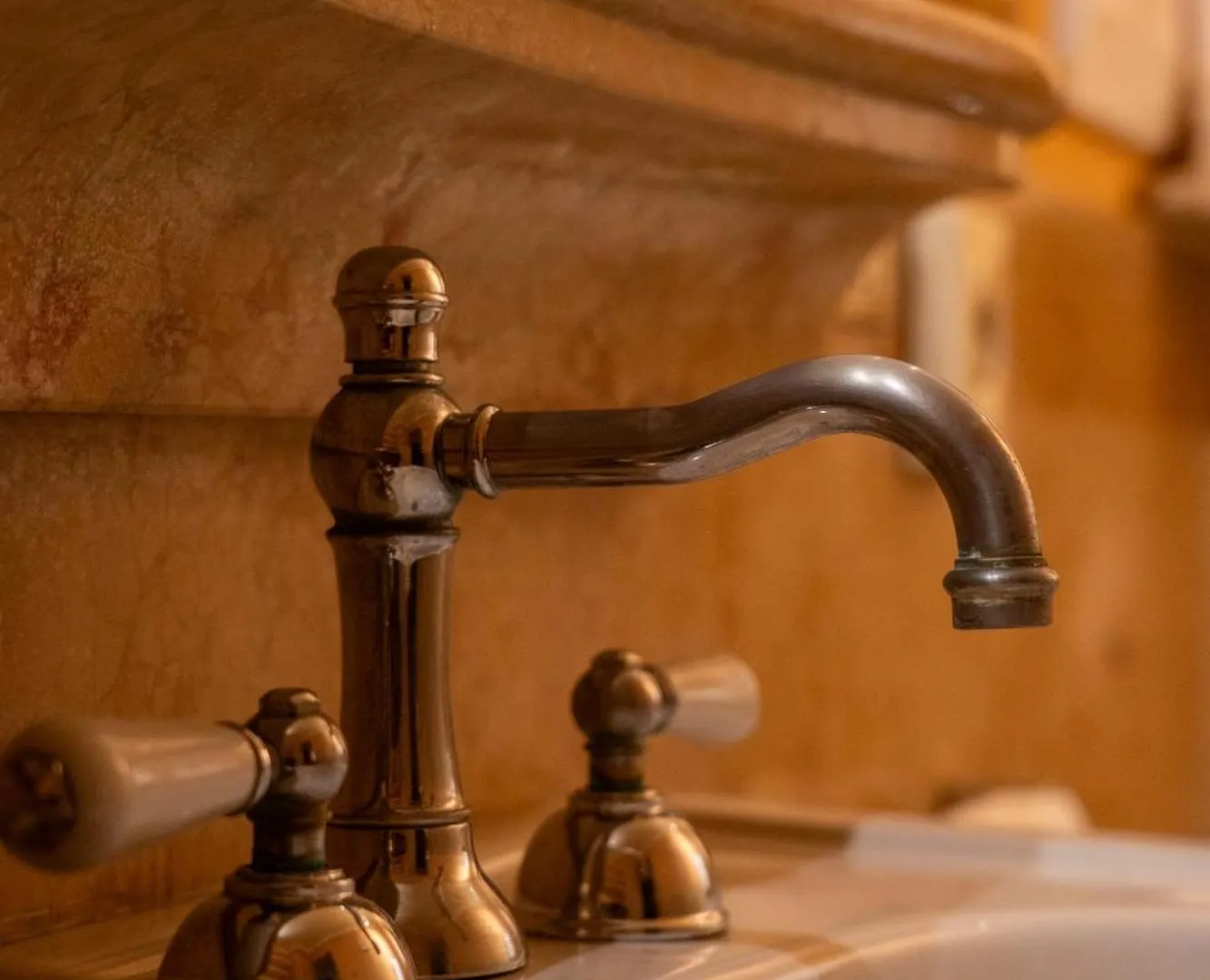 Locanda San Vigilio Garda  Hotel