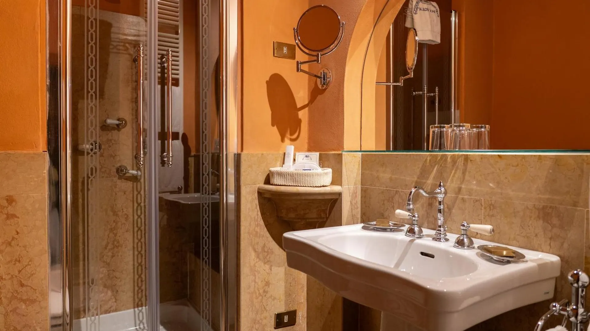 Locanda San Vigilio Garde Hotel