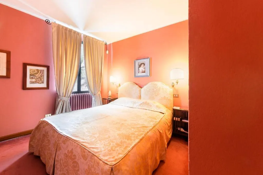 Locanda San Vigilio Garda  Garda (Verona)